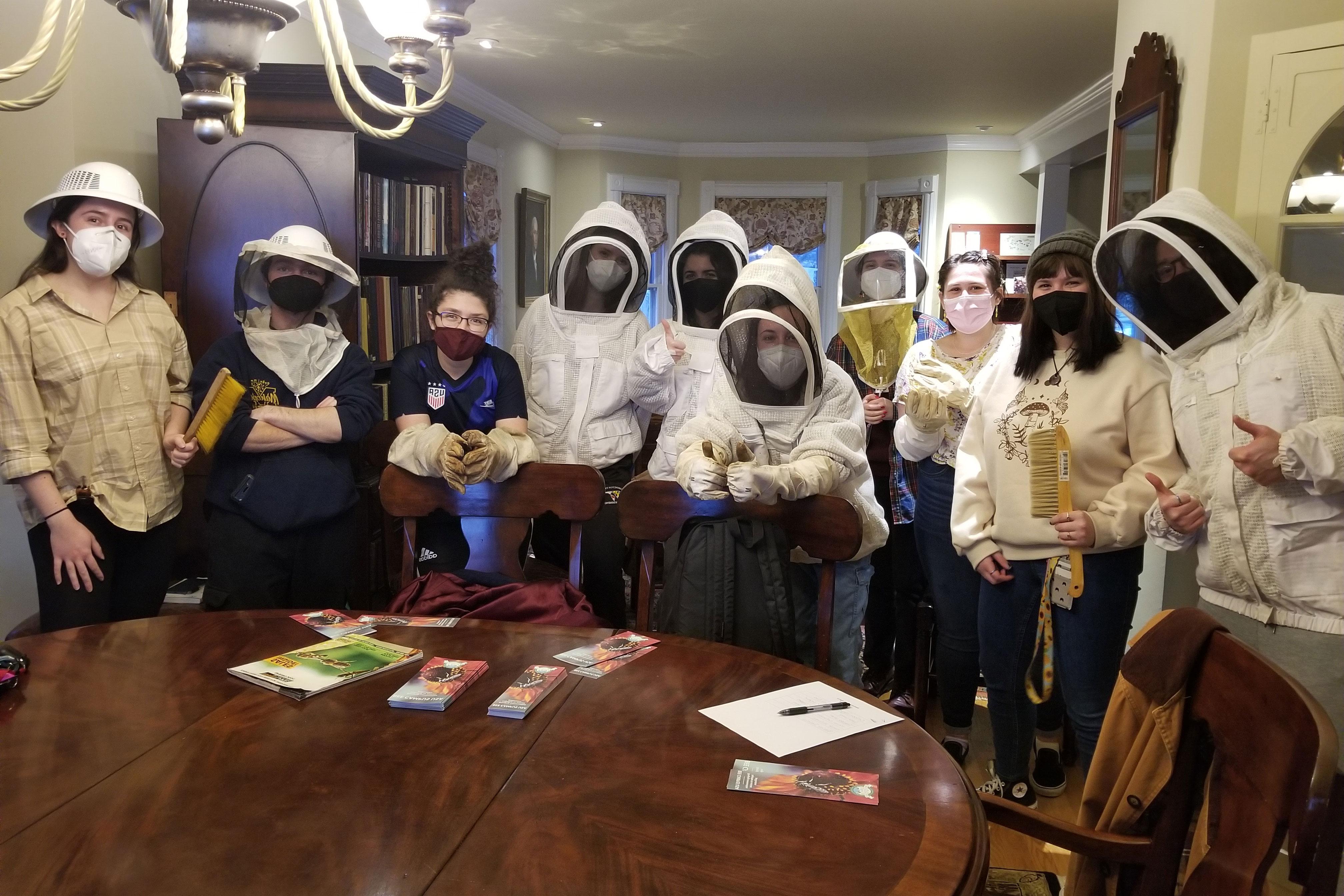 Beekeeping class